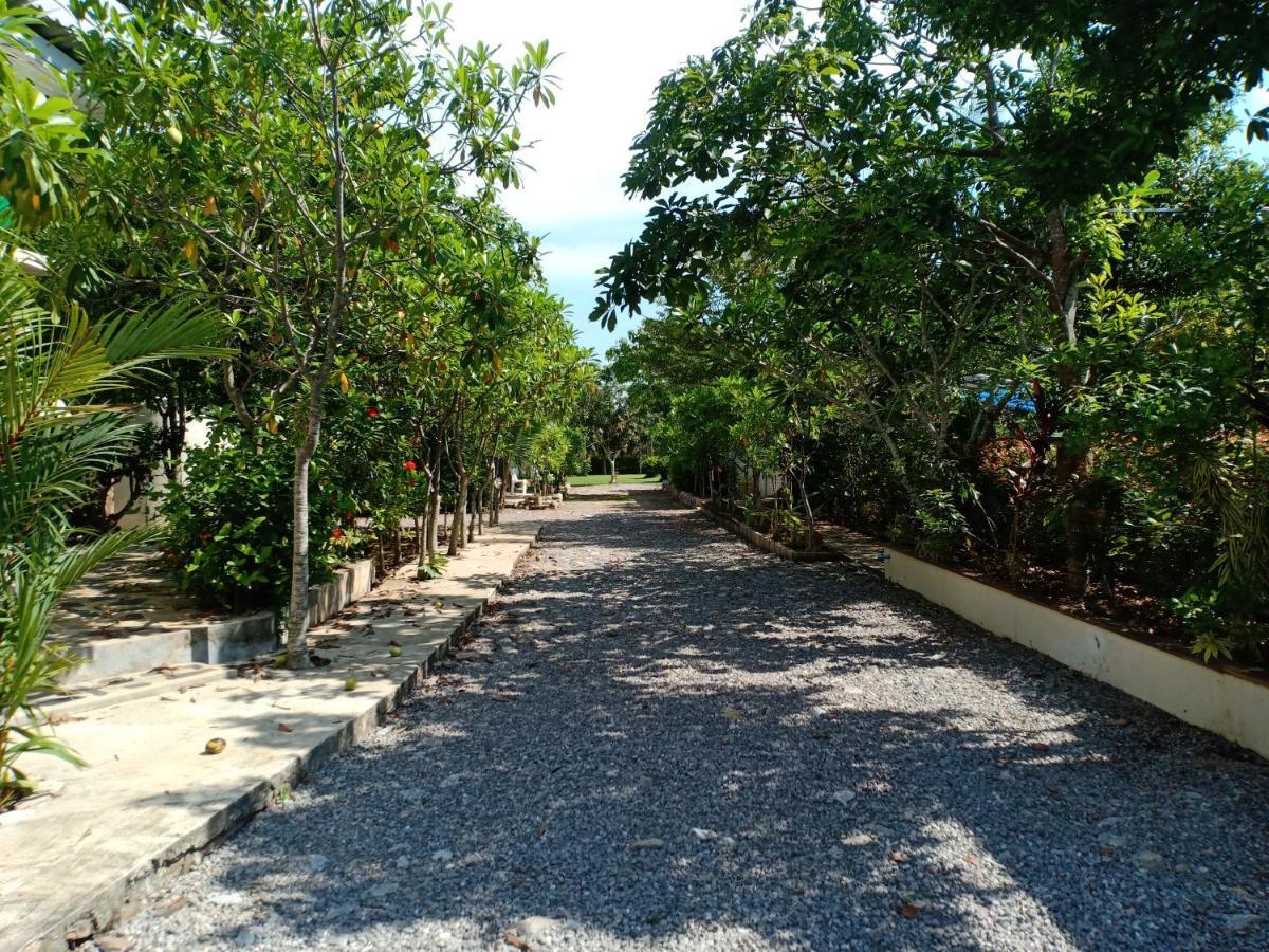 Mem Homestay Chumphon Bagian luar foto